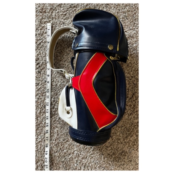 MacGregor Mini Golf Bag with Removable Rain Cover - Picture 9 of 9